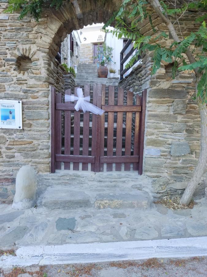 Monte Kechros Guest House Arnados ภายนอก รูปภาพ