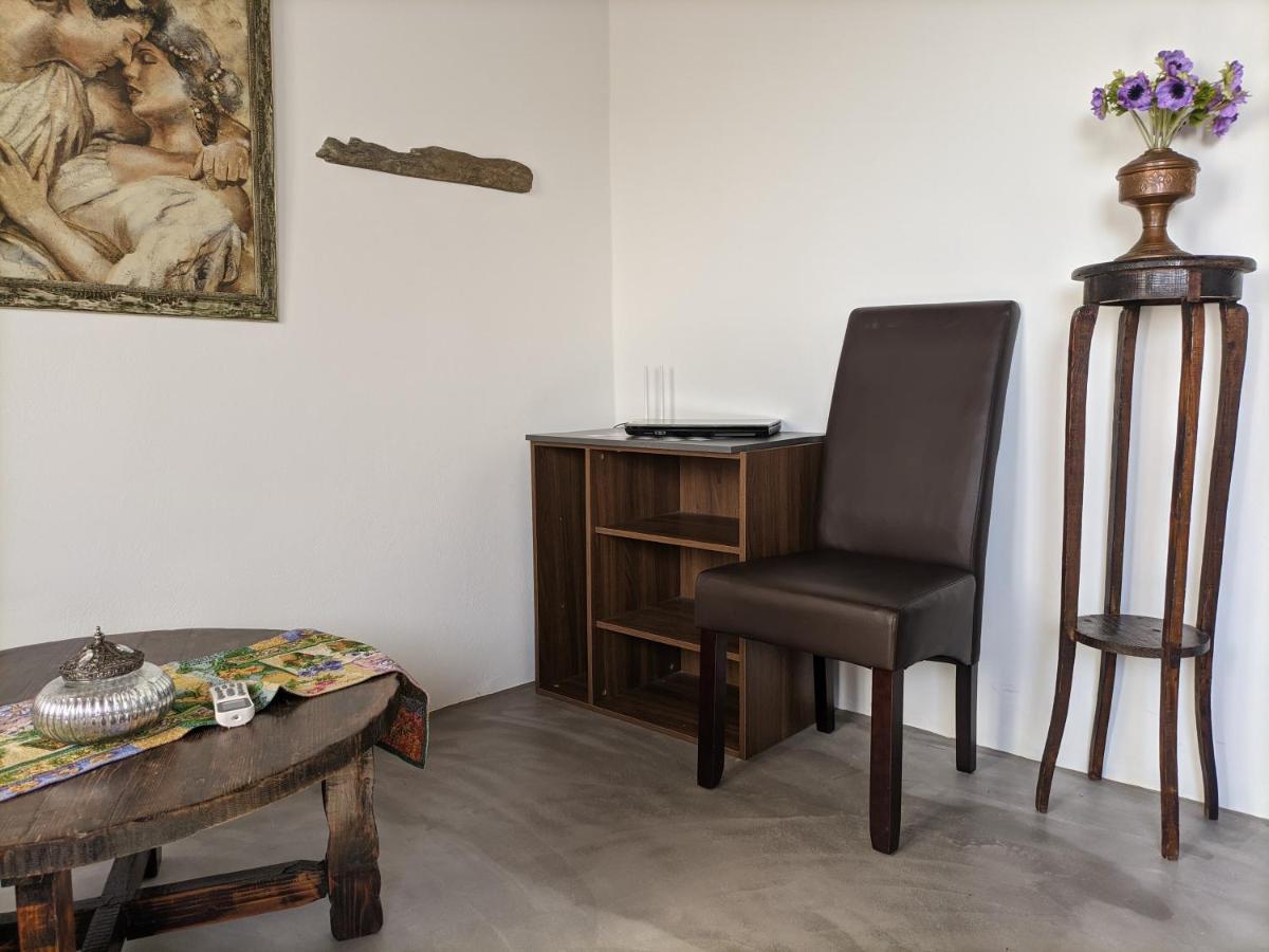 Monte Kechros Guest House Arnados ภายนอก รูปภาพ