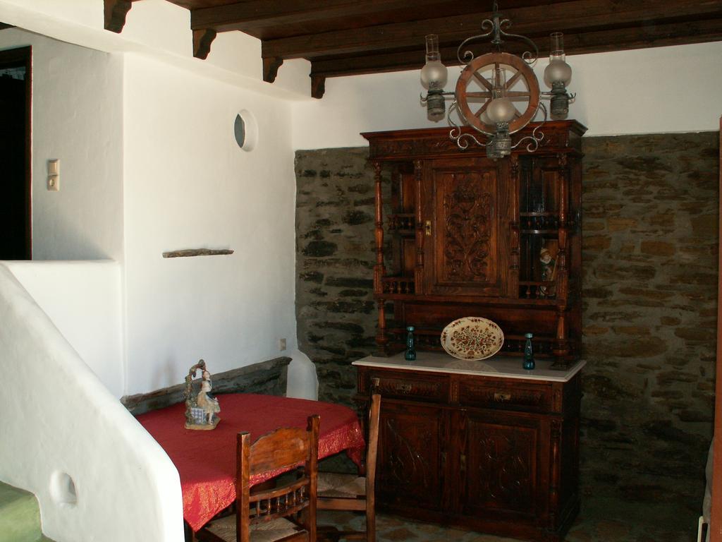 Monte Kechros Guest House Arnados ภายนอก รูปภาพ