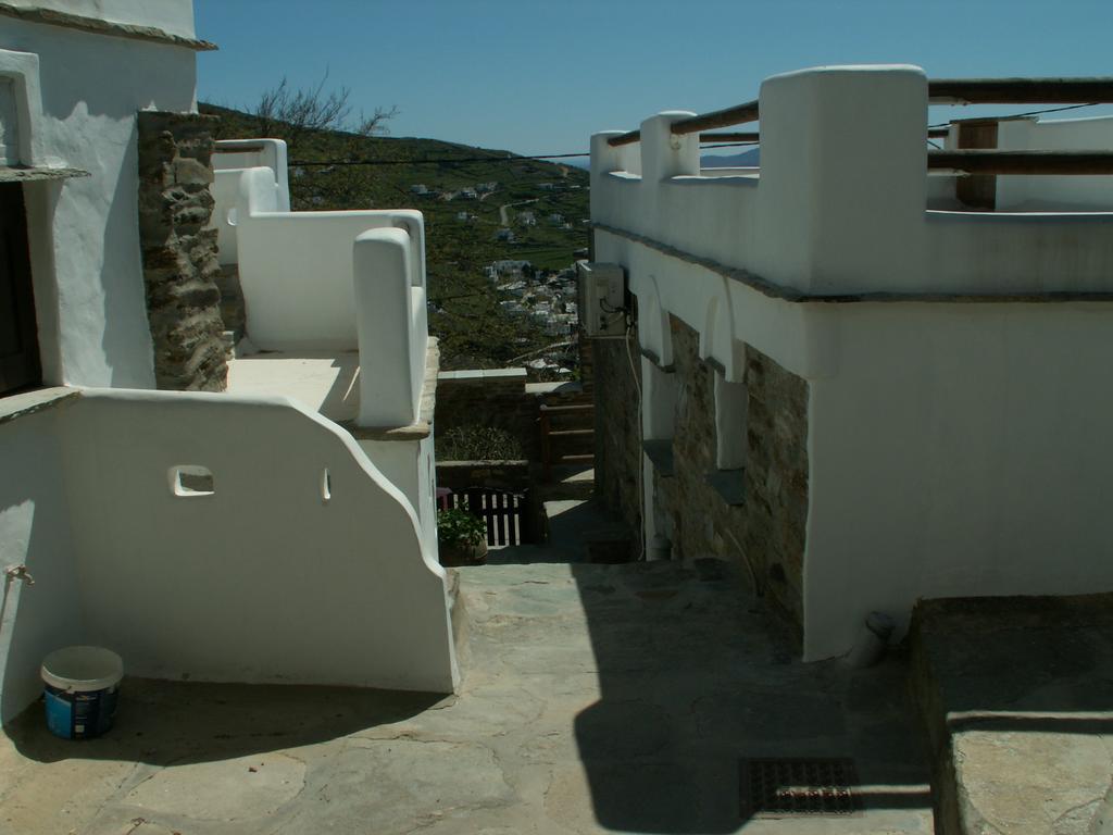 Monte Kechros Guest House Arnados ภายนอก รูปภาพ