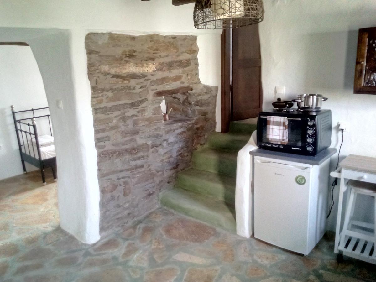 Monte Kechros Guest House Arnados ภายนอก รูปภาพ